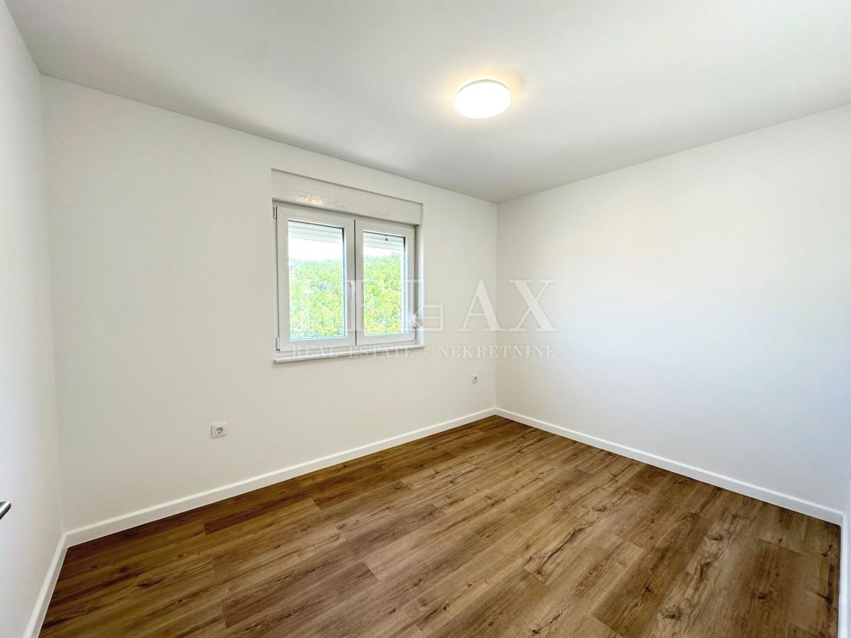 CRIKVENICA- Ampio trilocale in nuova palazzina