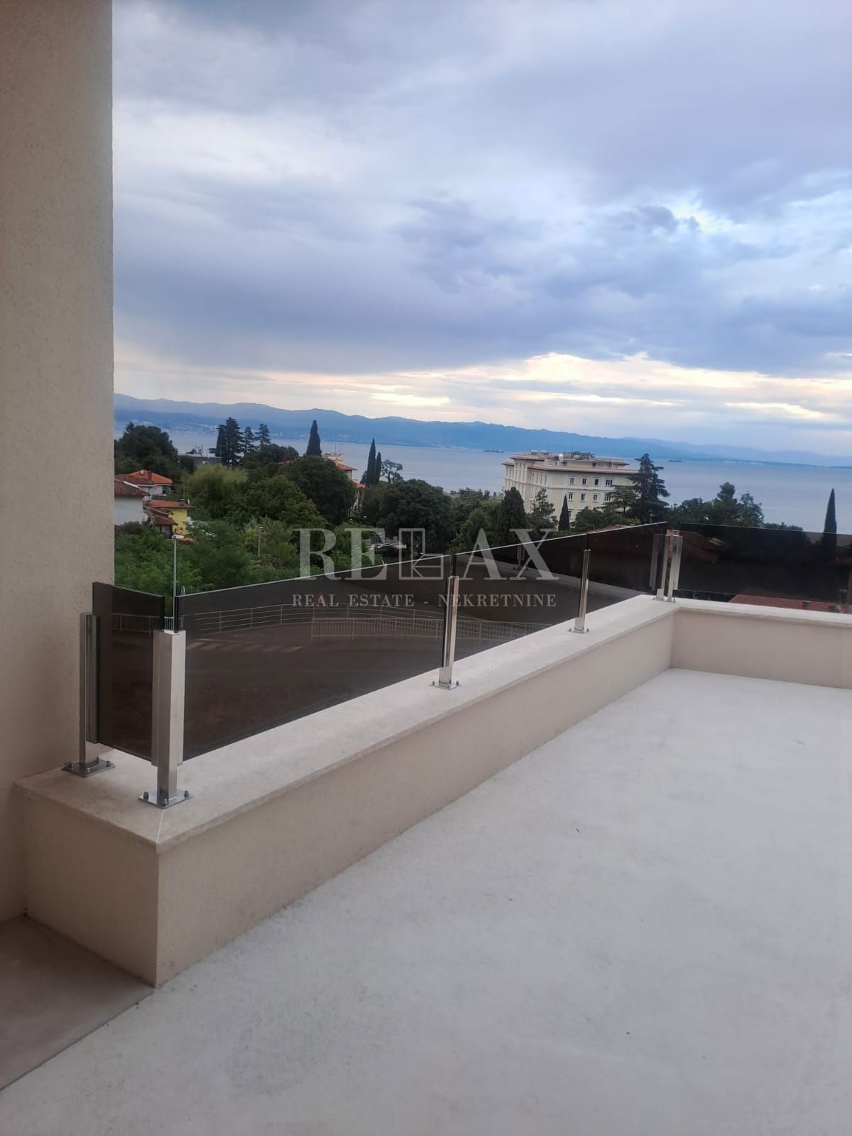 Lovran - villa di lusso con vista panoramica sul mare