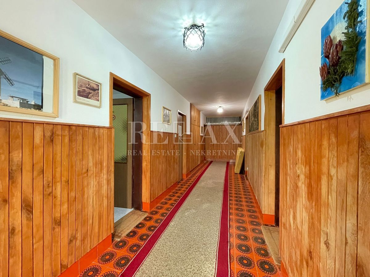 Crikvenica - spaziosa casa indipendente con potenziale