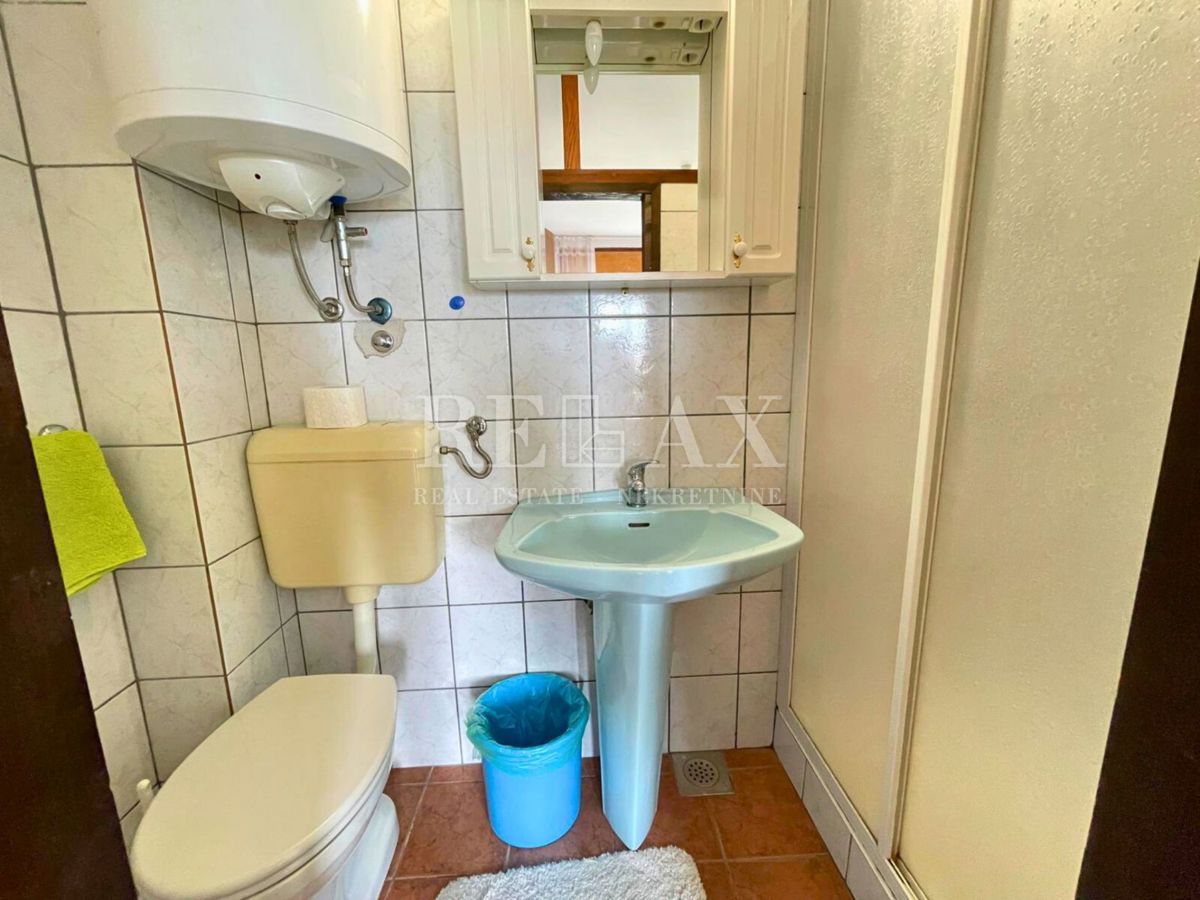 Crikvenica - spaziosa casa indipendente con potenziale