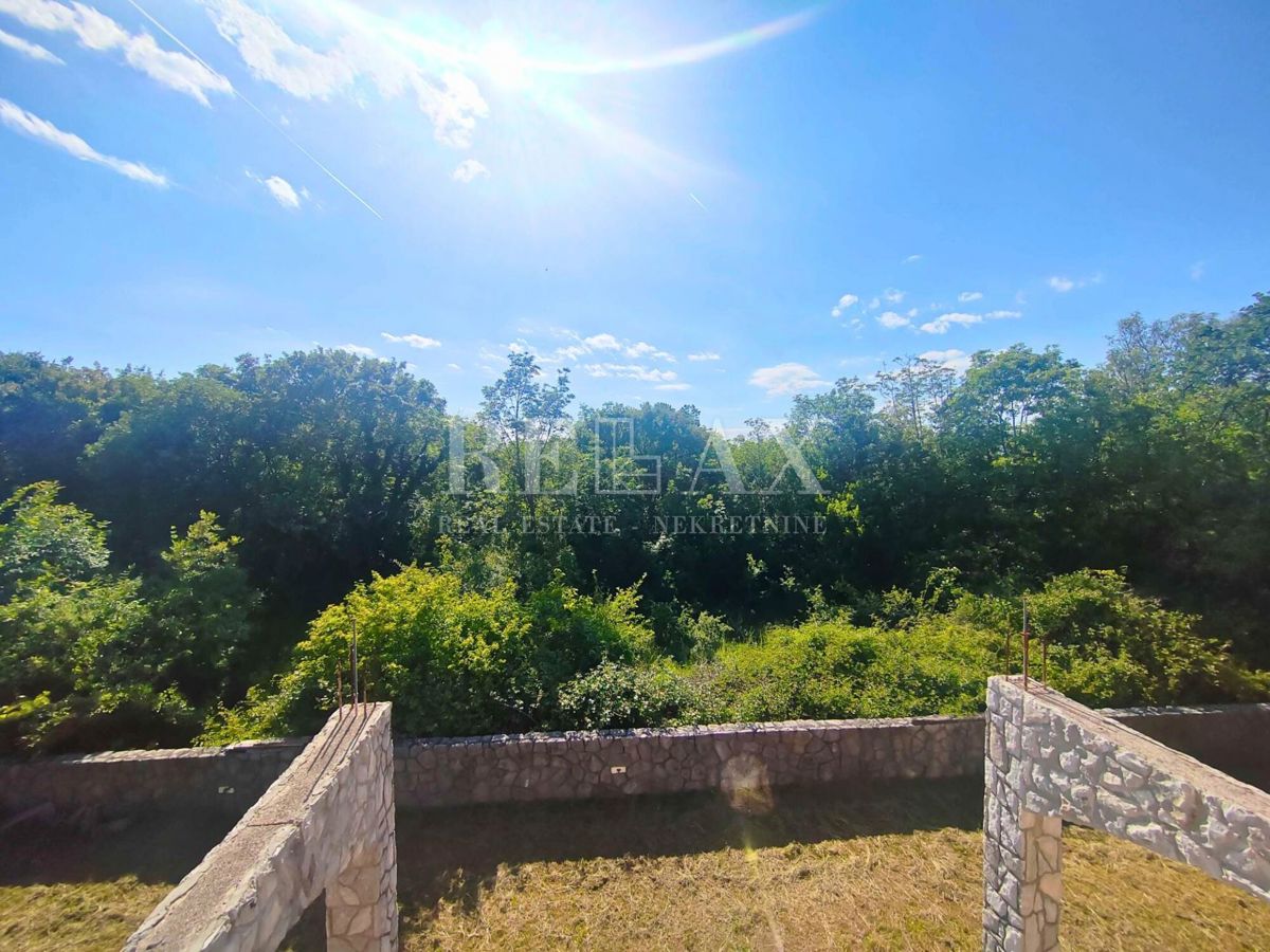 Isola di Krk, Dobrinj - casa di nuova costruzione