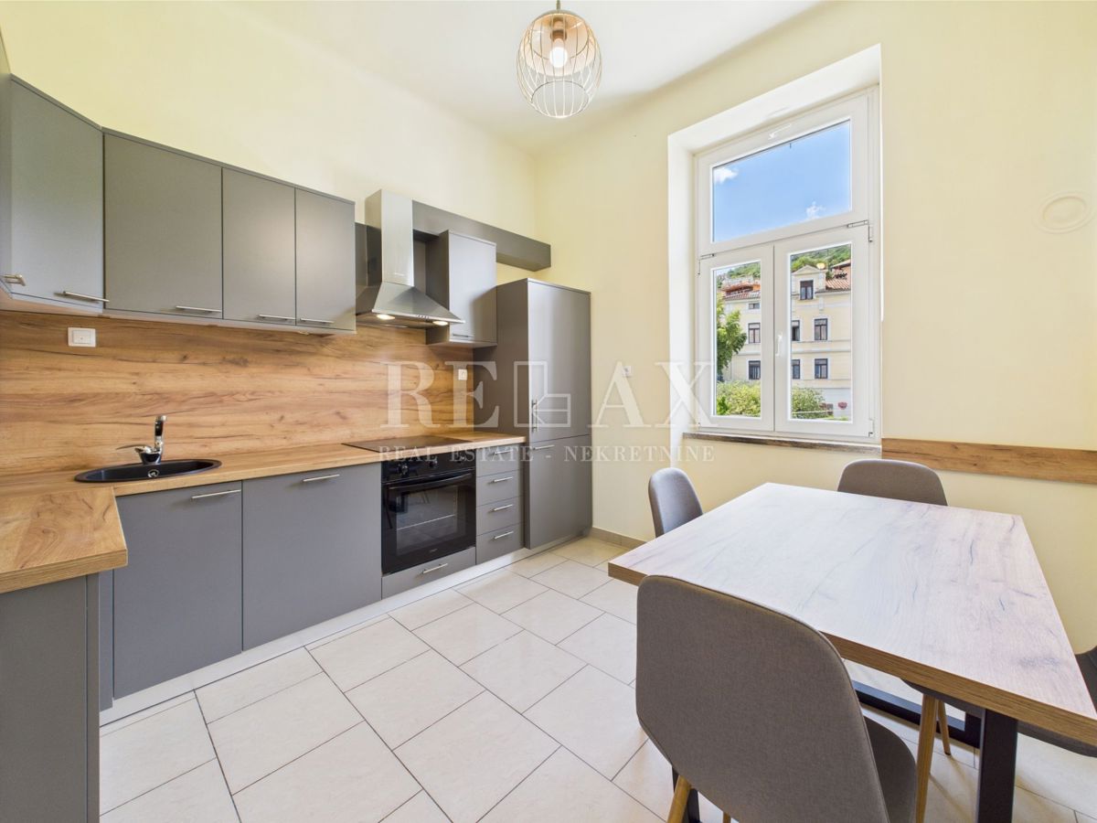 Opatija - appartamento in posizione privilegiata nel centro