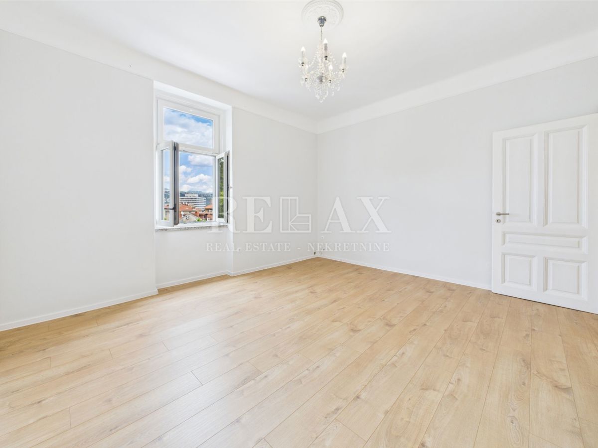 Opatija - appartamento in posizione privilegiata nel centro