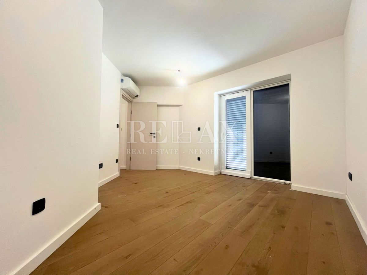 Opatija, Ičići - appartamento con ampio giardino