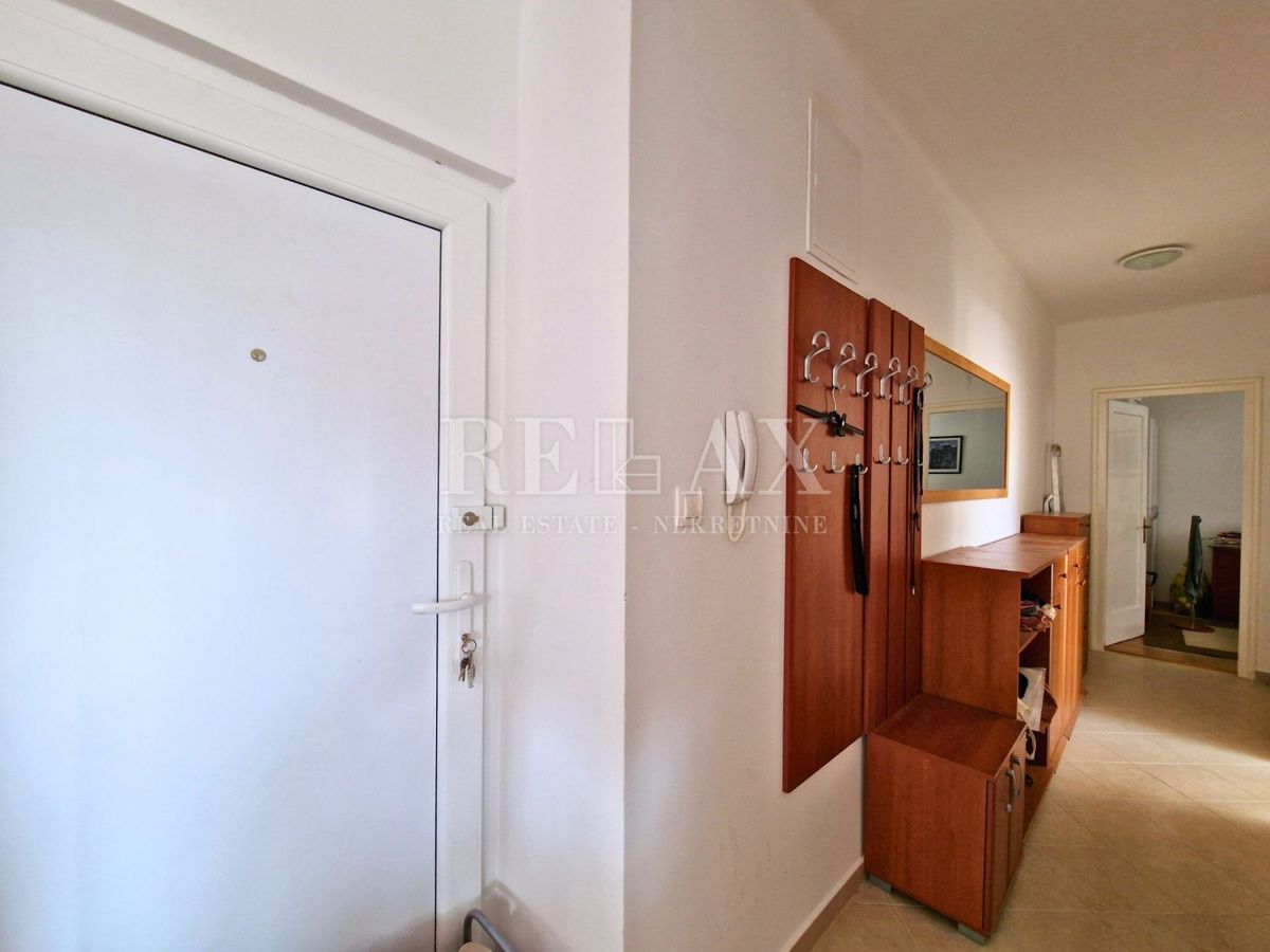 Novi Vinodolski - appartamento in centro con parcheggio