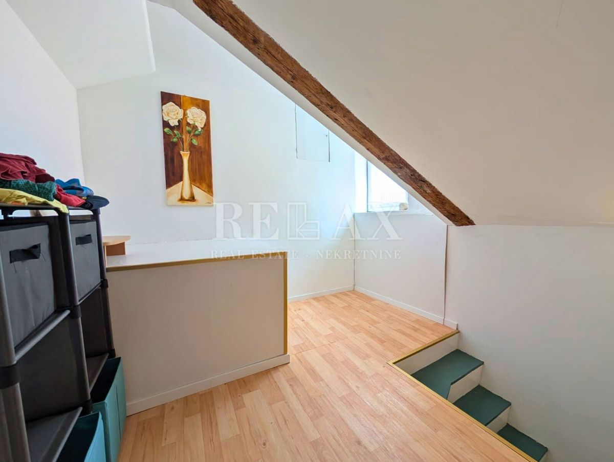 Senj - appartamento nel centro della città, a 30 m dal mare