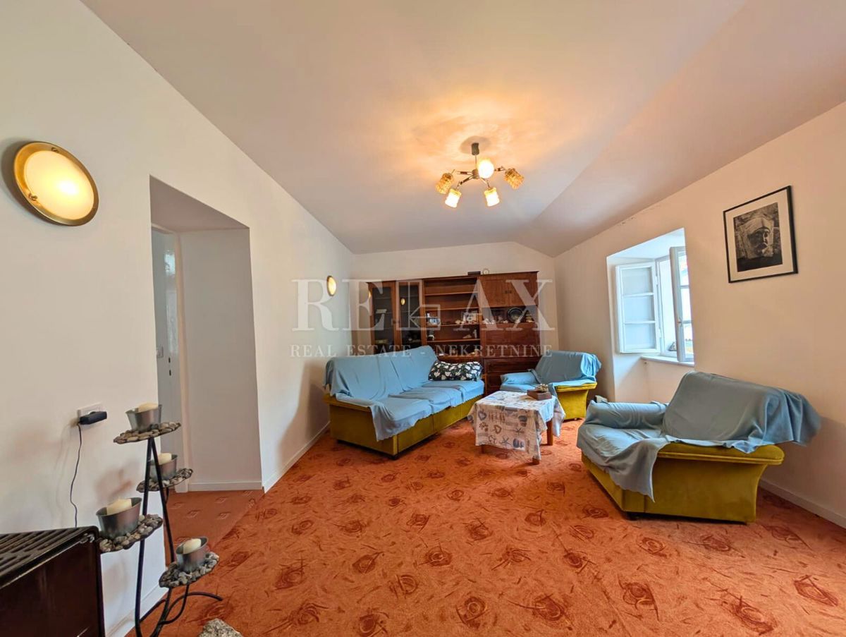 Senj - appartamento nel centro della città, a 30 m dal mare