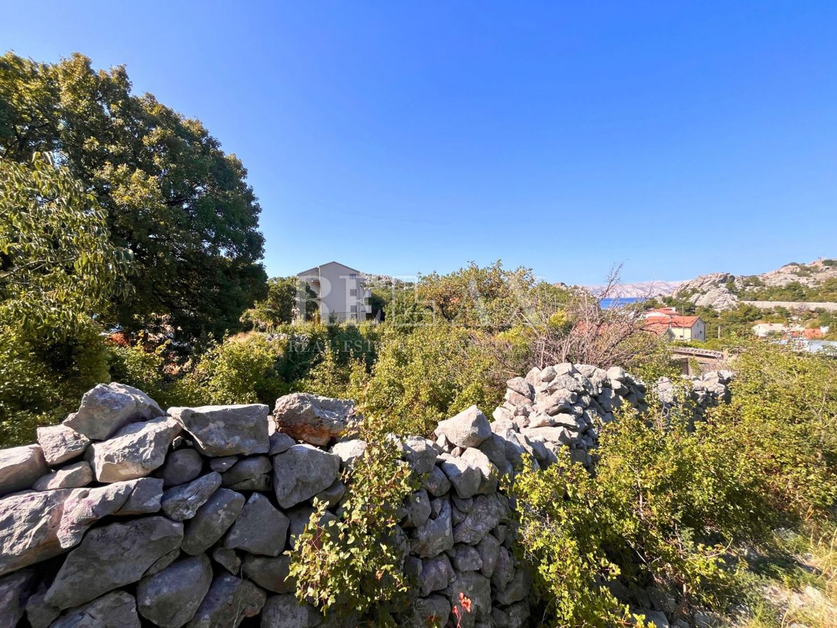 Sveti Juraj - terreno edificabile con progetto