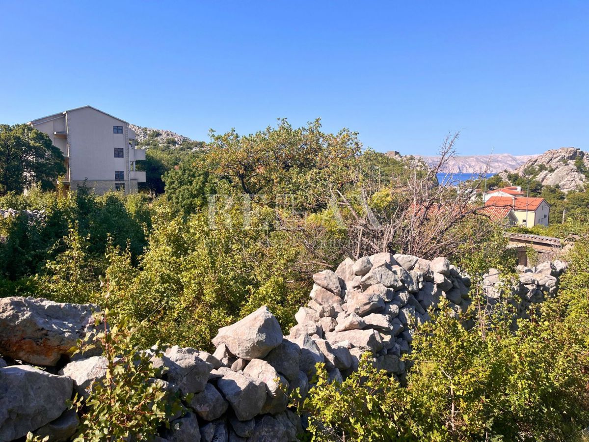 Sveti Juraj - terreno edificabile con progetto