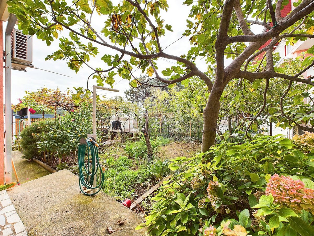 Selce – Piano con Giardino, Garage e Appartamento per Ospiti