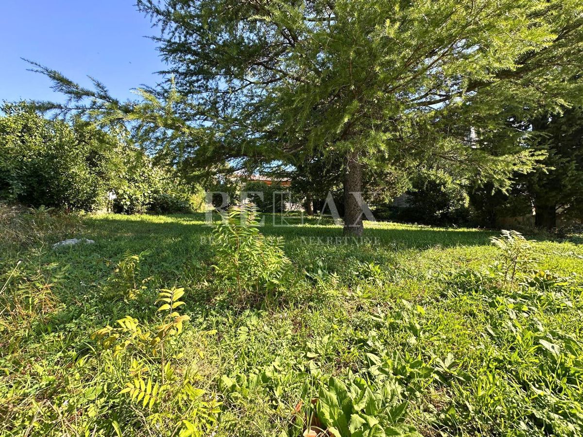 Novi Vinodolski - immobile in posizione privilegiata, seconda fila dal mare