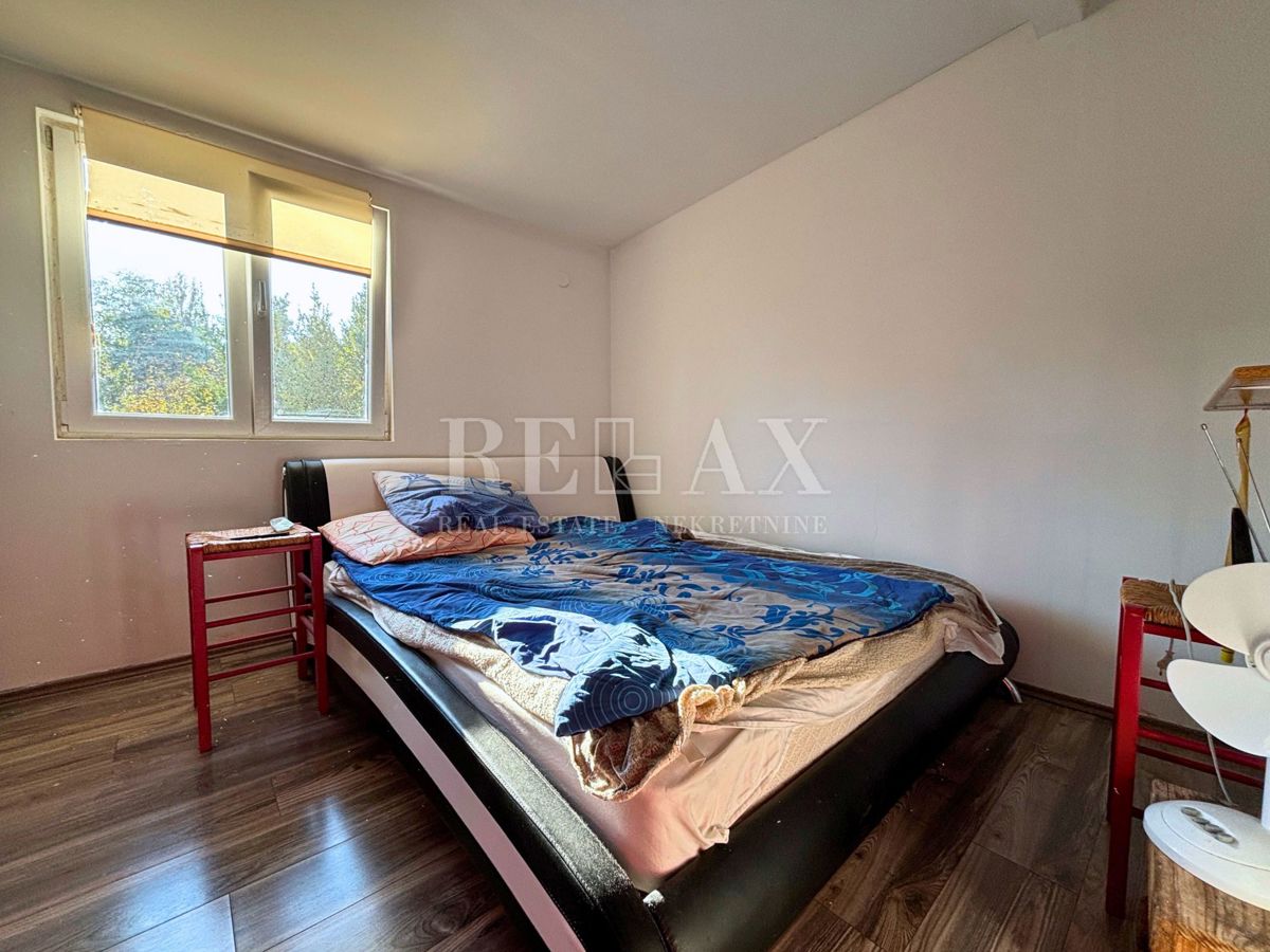 Rijeka, Mlaka - locale commerciale arredato con parte residenziale