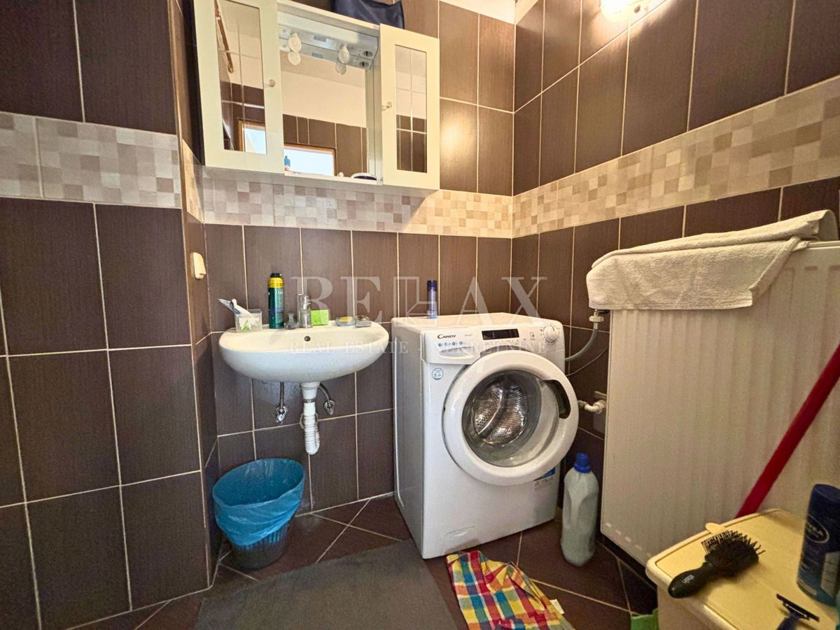 Rijeka, Mlaka - locale commerciale arredato con parte residenziale