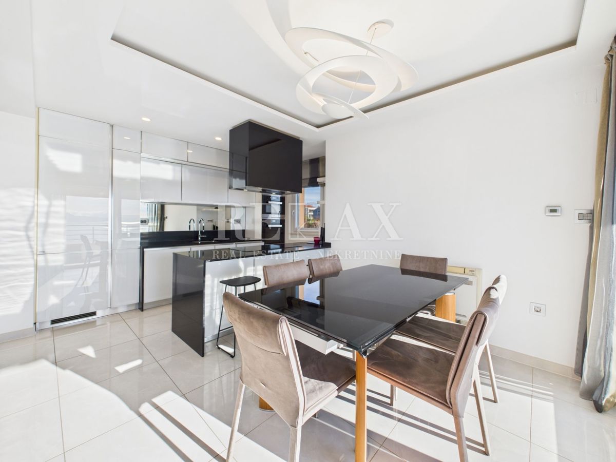 Rijeka, Drenova - appartamento di lusso con vista mare