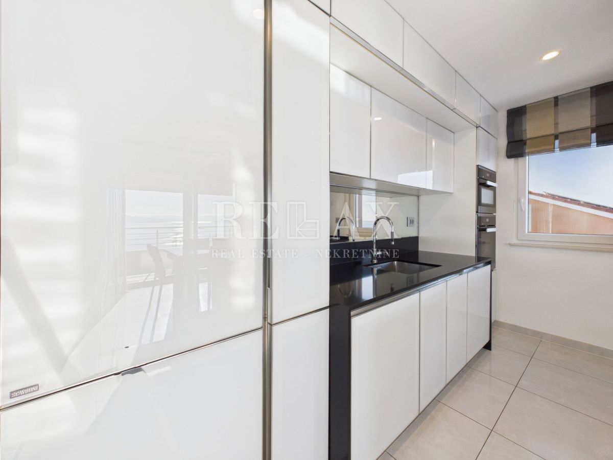 Rijeka, Drenova - appartamento di lusso con vista mare