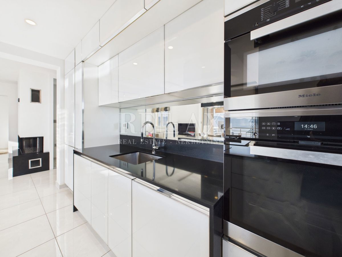 Rijeka, Drenova - appartamento di lusso con vista mare