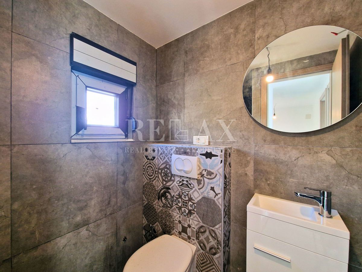 Bribir - casa in pietra con piscina e vista mare