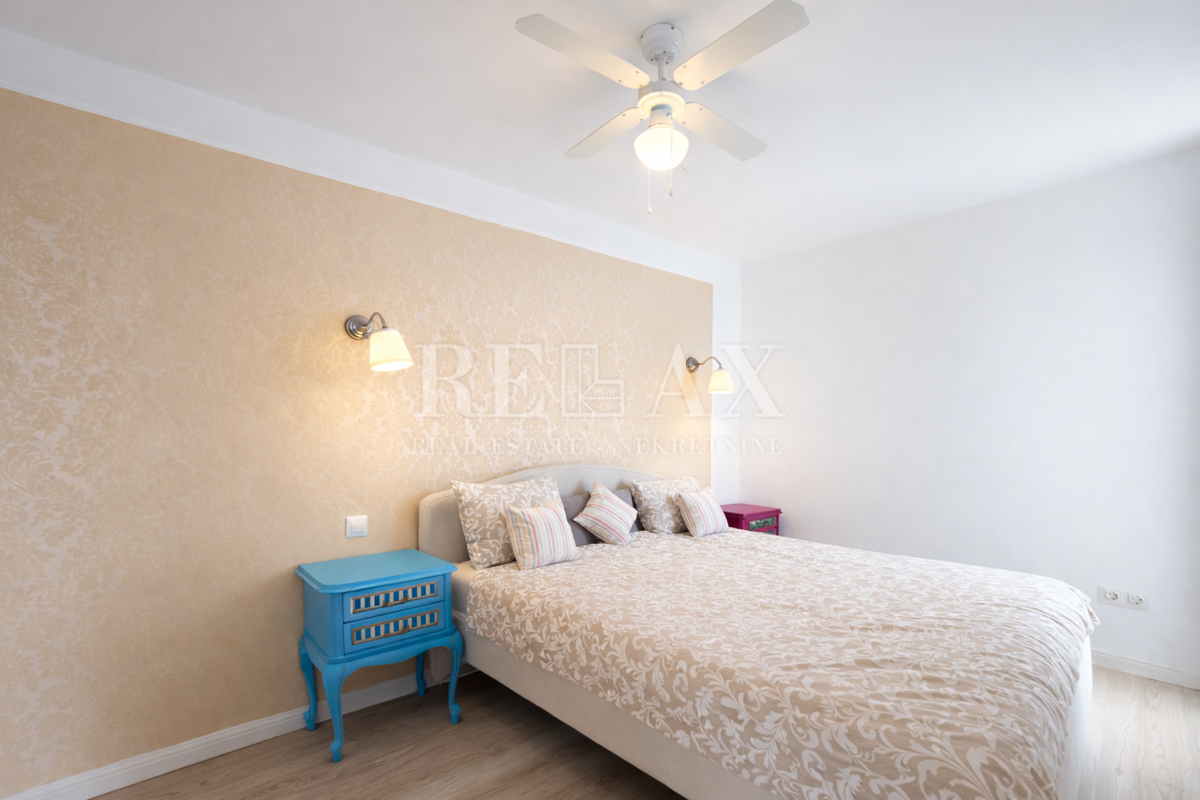 Crikvenica - appartamento con vista, seconda fila al mare