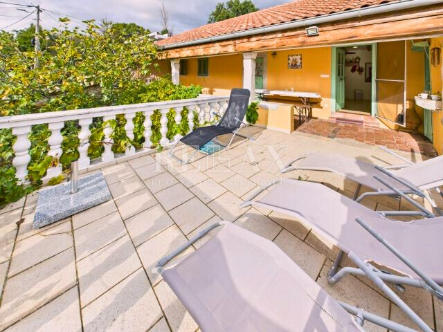 Grižane - autentica casa in pietra