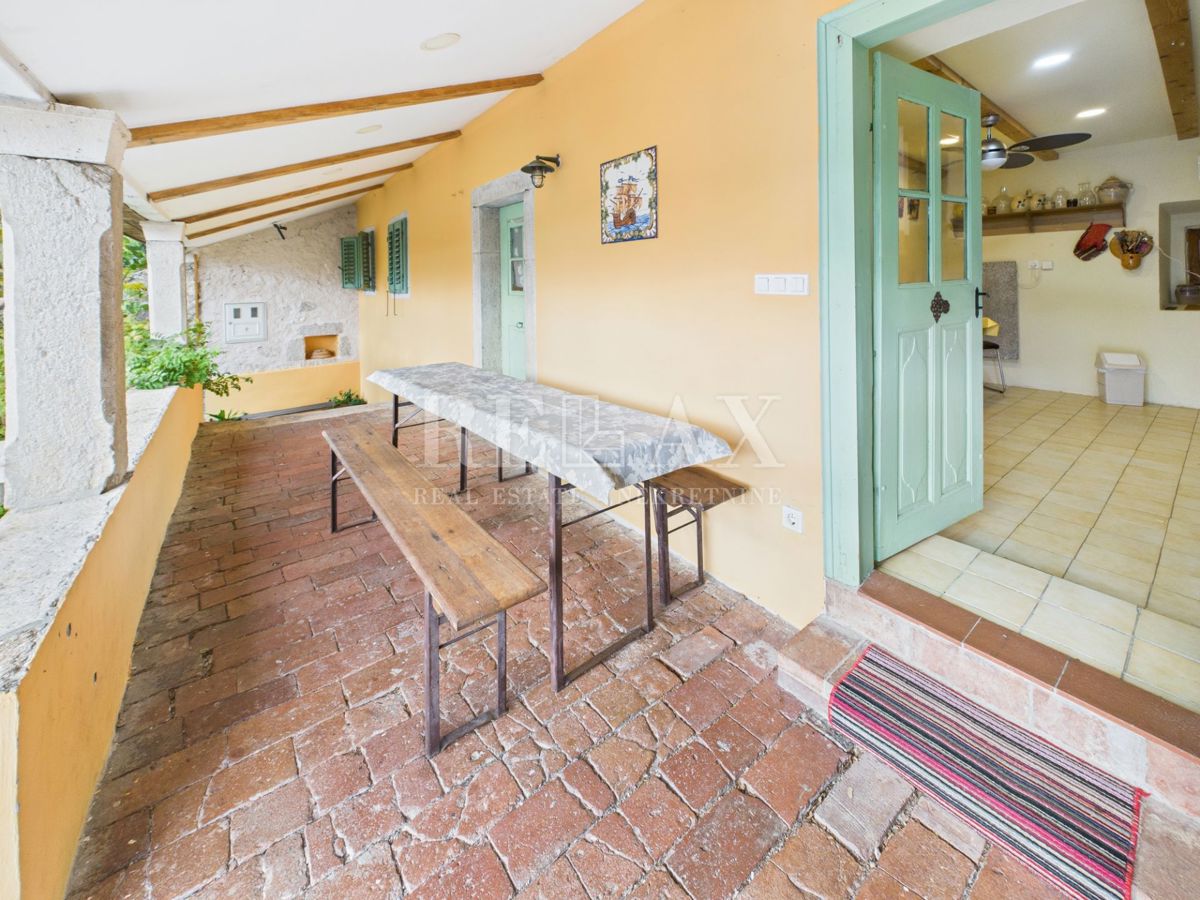 Grižane - autentica casa in pietra