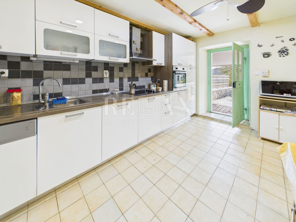 Grižane - autentica casa in pietra