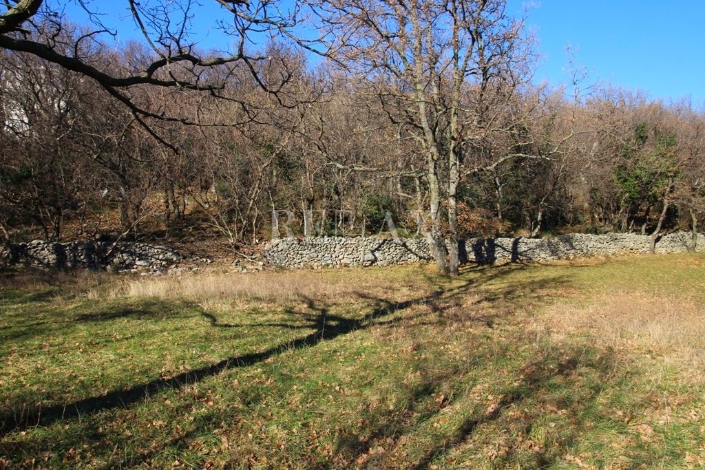 NOVI VINODOLSKI, POVILE - Terreno edificabile a 190 m dalla spiaggia