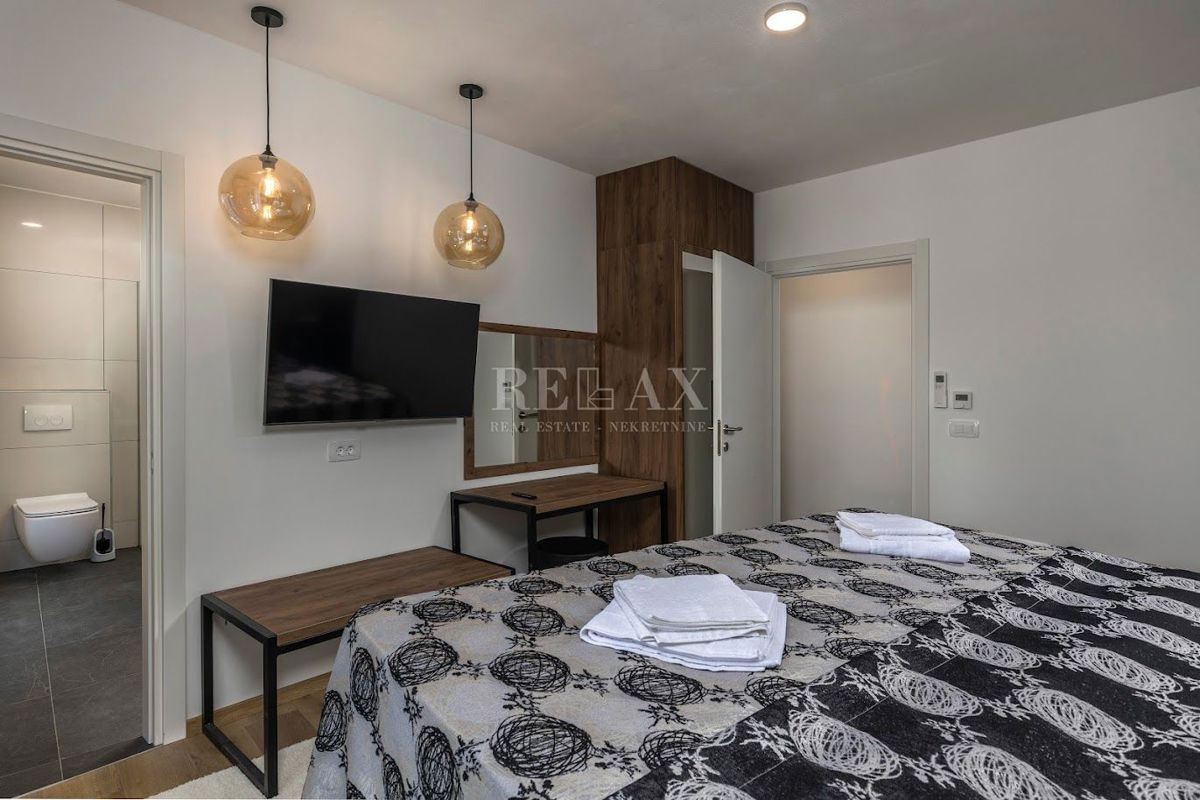 MOŠĆENIČKA DRAGA- Villa esclusiva con vista sul mare