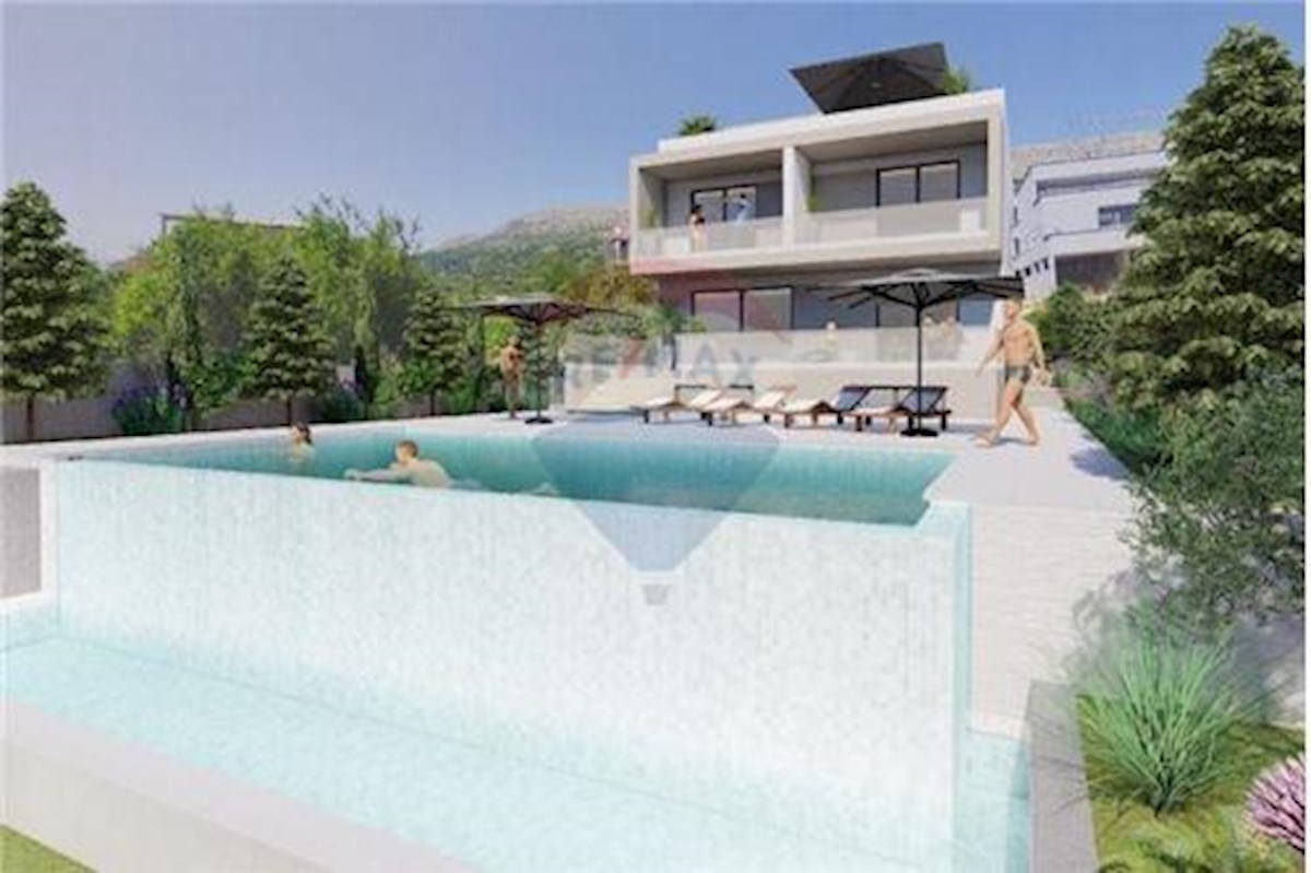 Podstrana, villa in costruzione con piscina e vista mare