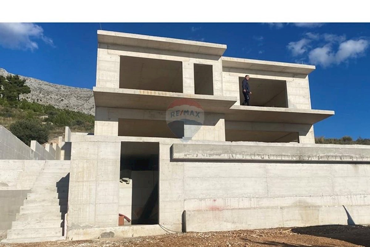 Villa di Lusso con Piscina a Sfioro e Vista Panoramica sul Mare a Duće, parte di Dugi Rat vicino a Omiš