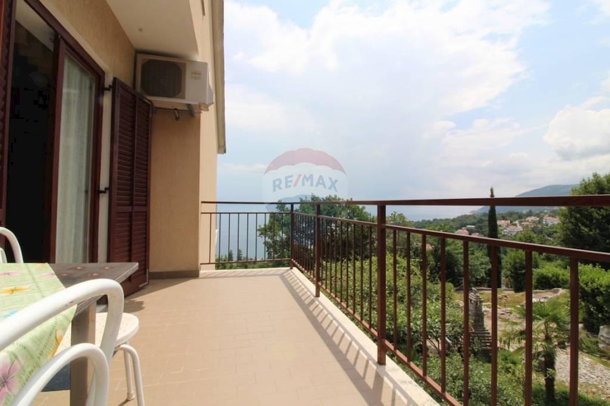 Villa Singola/Casa Vacanza Ičići, Opatija - Okolica, 459m2