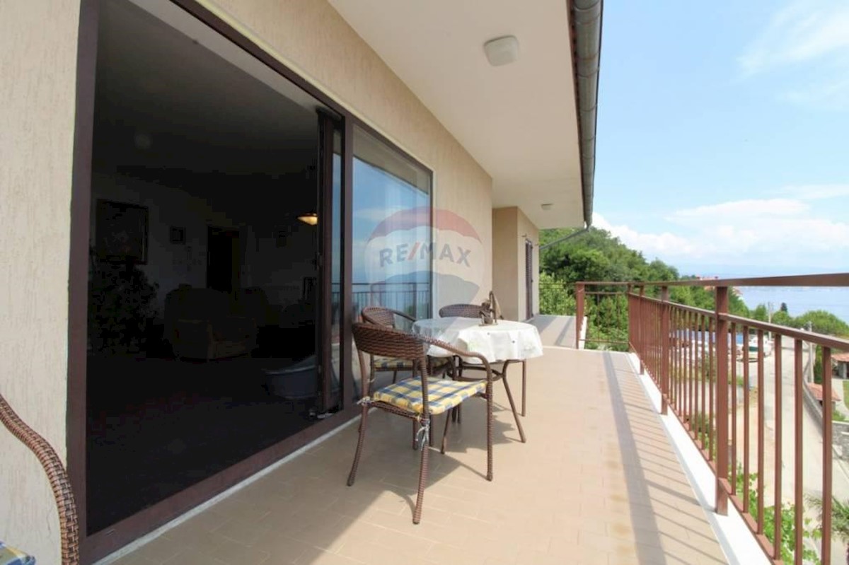 Villa Singola/Casa Vacanza Ičići, Opatija - Okolica, 459m2