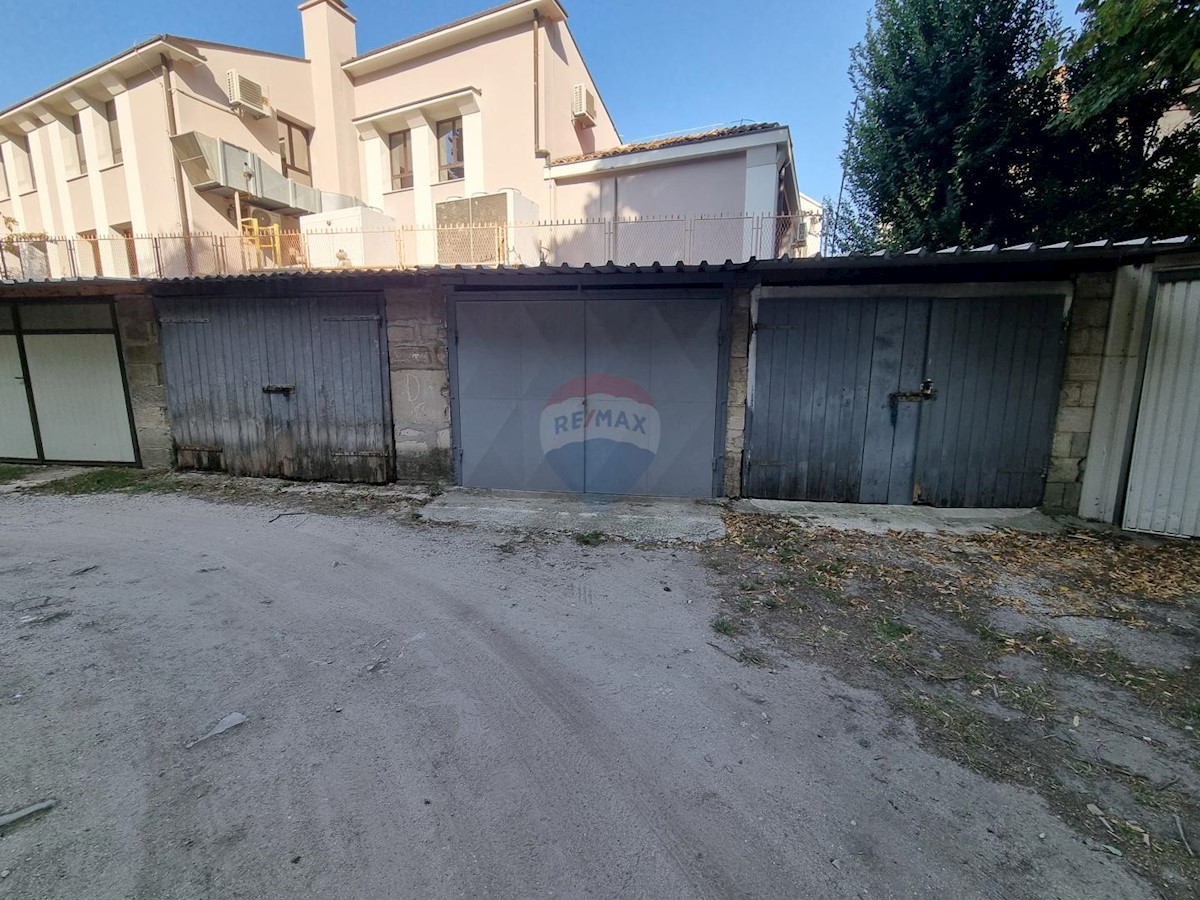 Appartamento Centar, Pula, 161m2