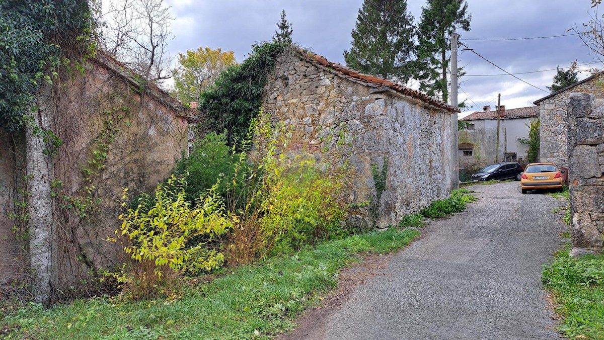 Terreno edificabile Pasjak, Matulji, 672m2