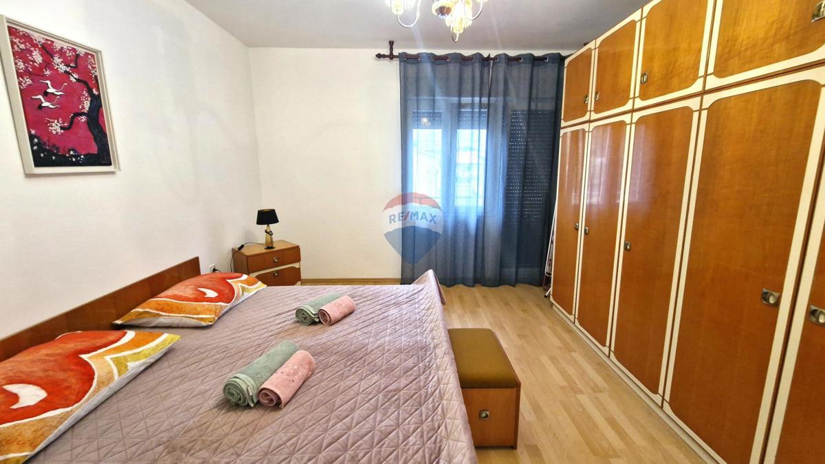 Pola, Kaštanjer – Appartamento 120 m², Balcone, Zona Tranquilla