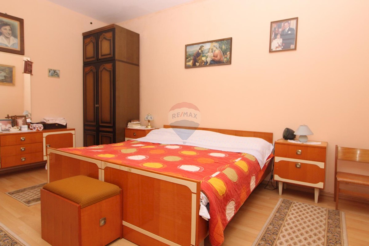 Appartamento Kaštanjer, Pula, 120,59m2