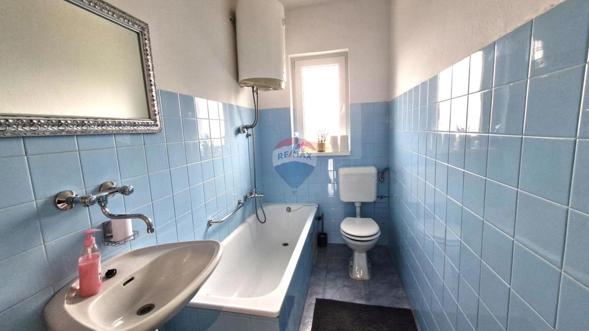 Pola, Kaštanjer – Appartamento 120 m², Balcone, Zona Tranquilla