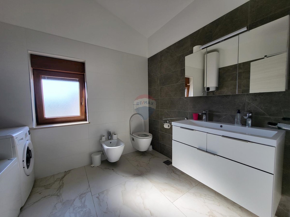 Casa Fažana, 495m2
