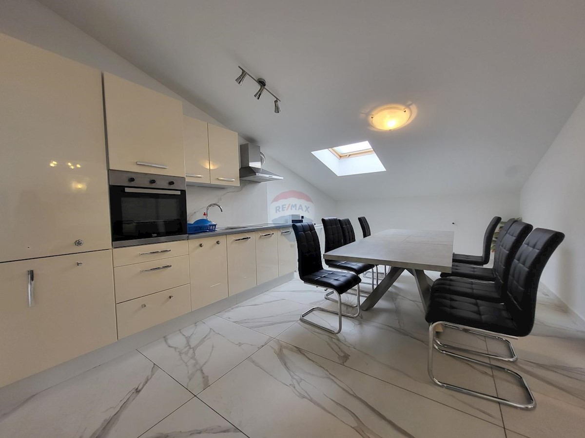 Casa Fažana, 495m2