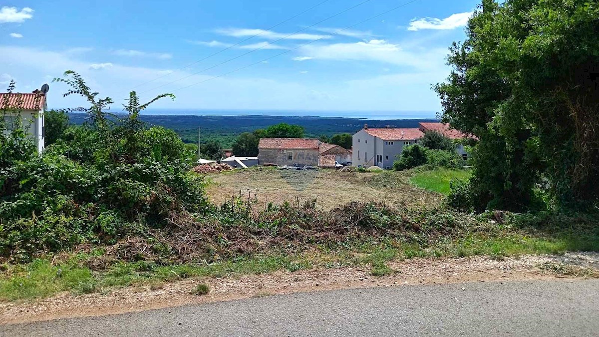 Terreno edificabile Valentići, Kaštelir-Labinci, 779m2