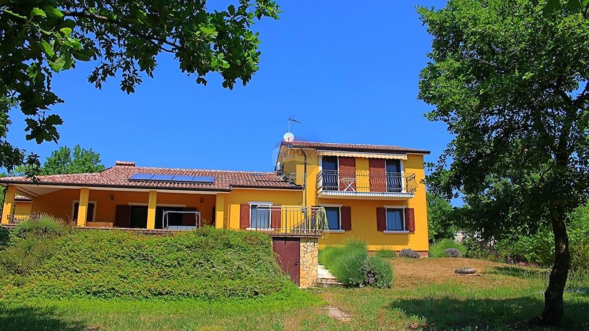 Casa Sveti Lovreč, 470m2