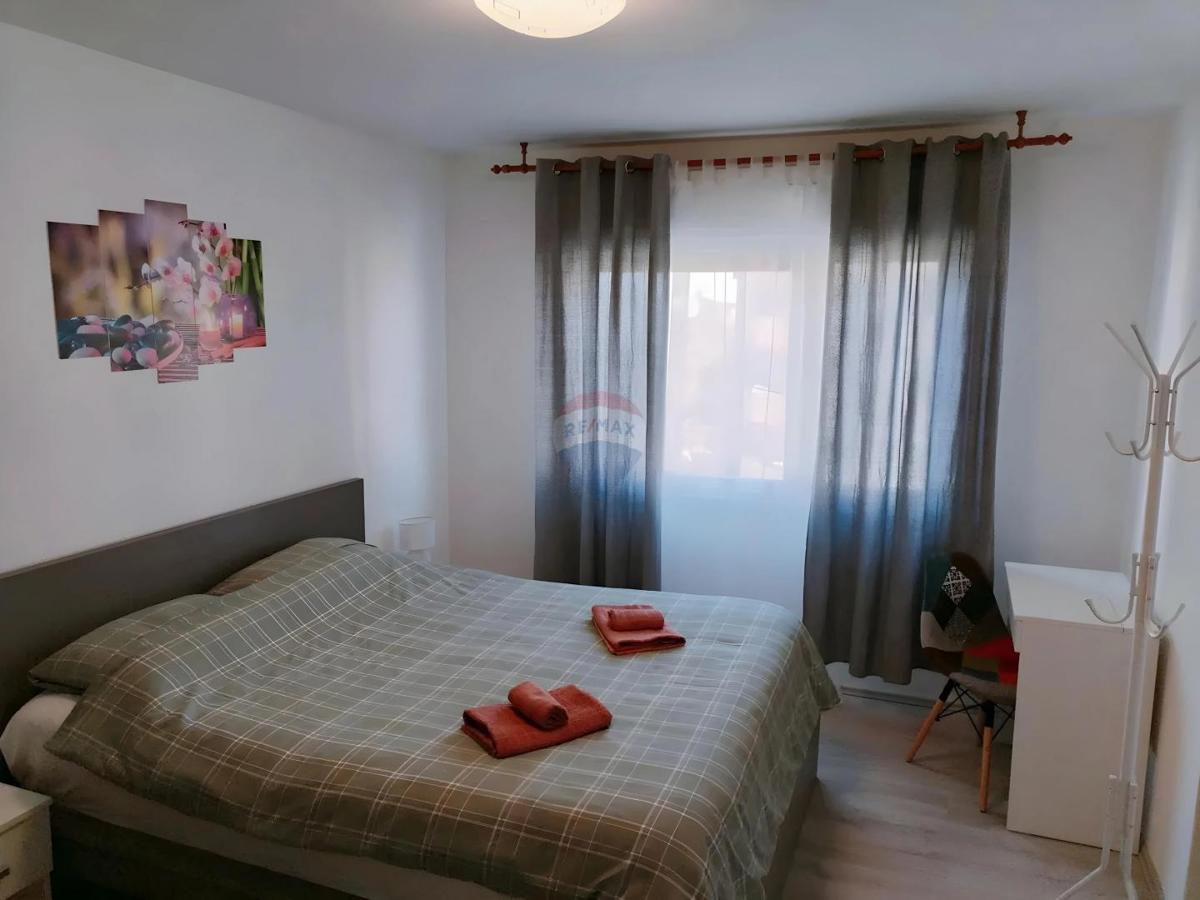 Appartamento Stoja, Pula, 77m2