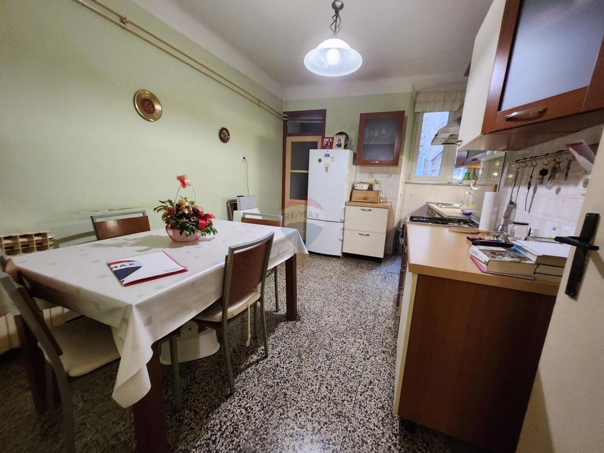 Appartamento Centar, Rijeka, 110,55m2