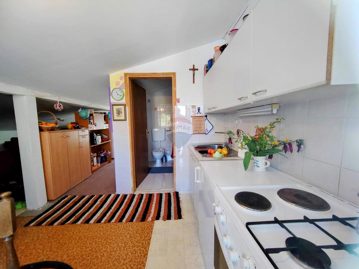 Casa Dobrinj, 101m2