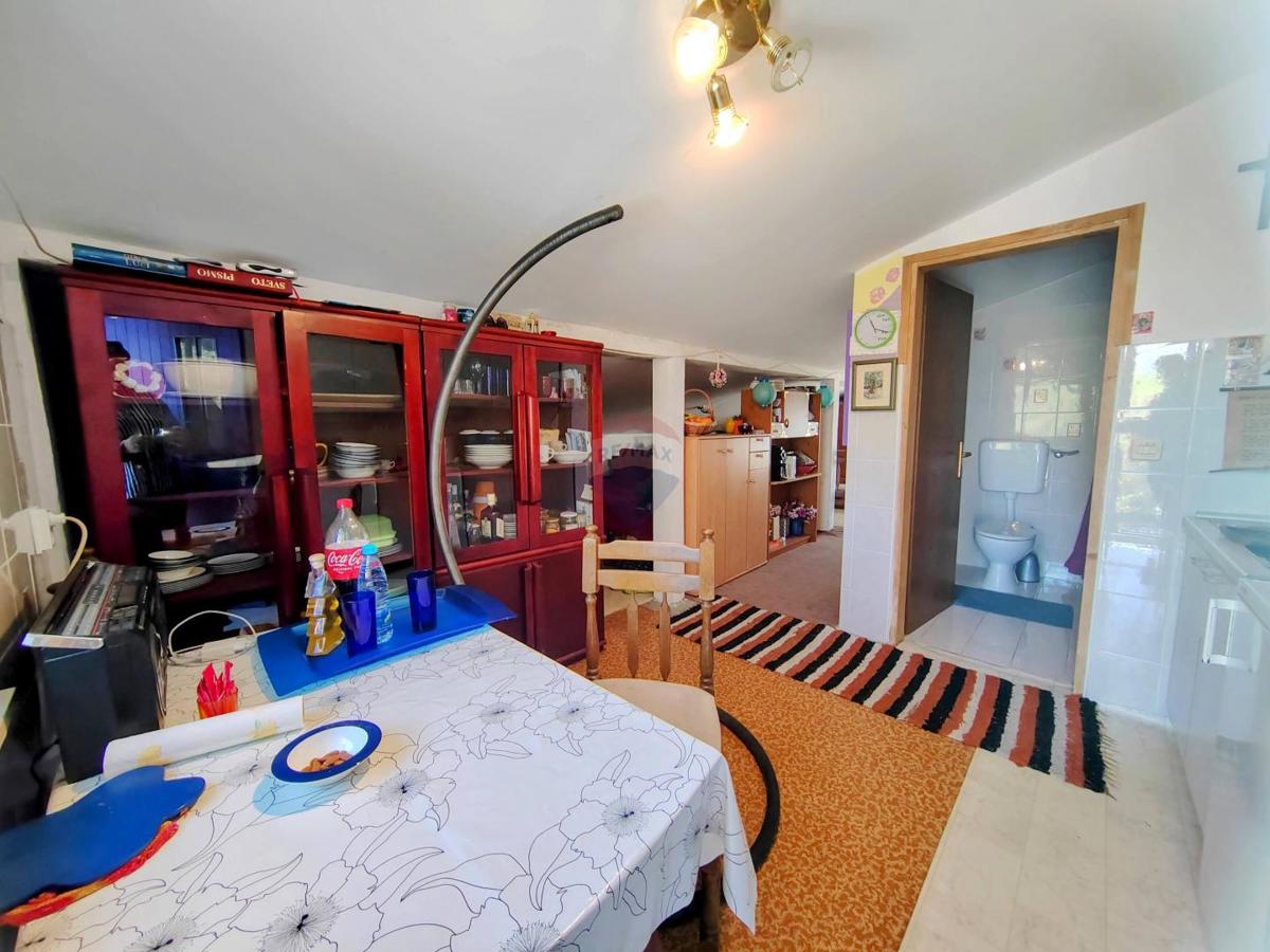 Casa Dobrinj, 101m2