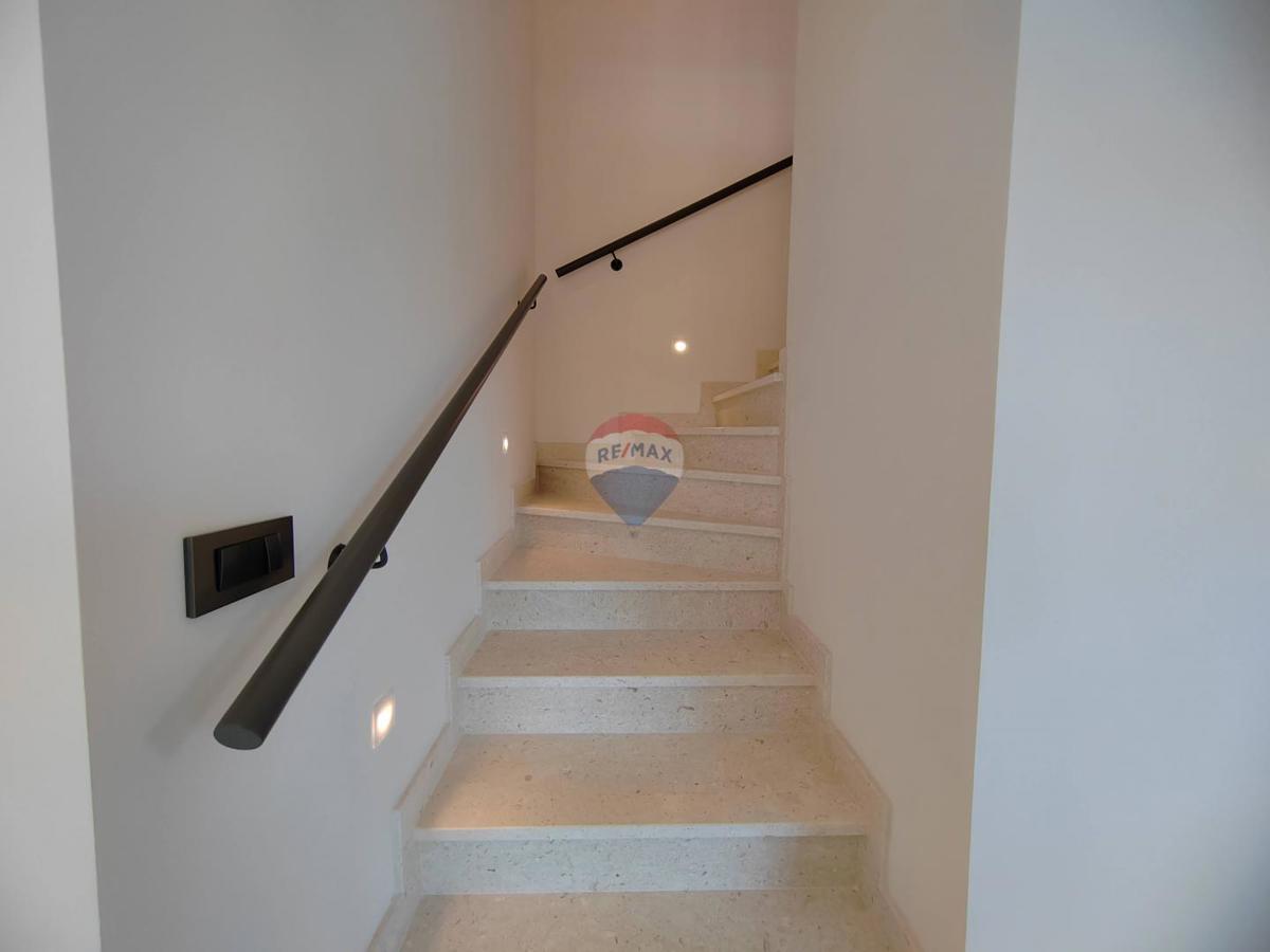 Casa Malinska, Malinska-Dubašnica, 111m2