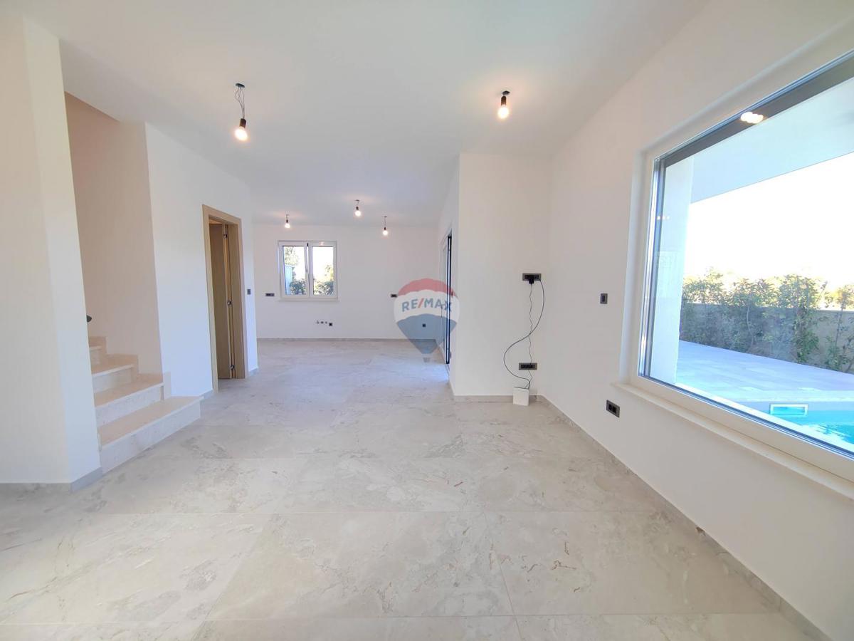 Casa Malinska, Malinska-Dubašnica, 111m2