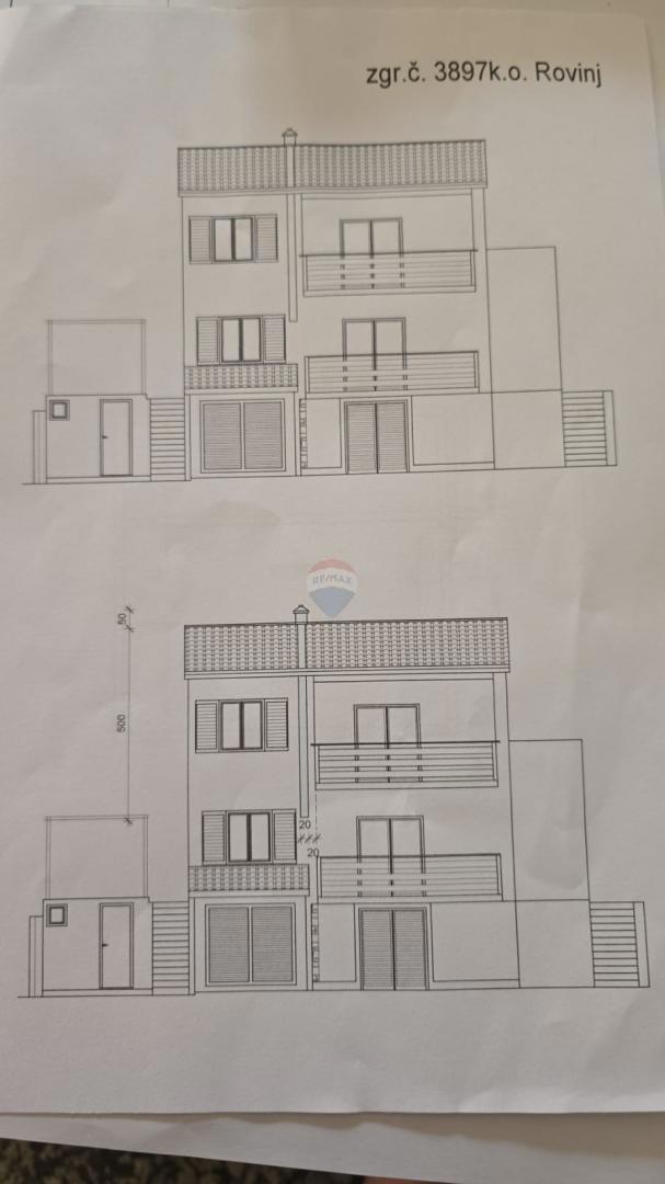 Rovigno, Borik - mezza casa in posizione perfetta a 300 m dalla spiaggia