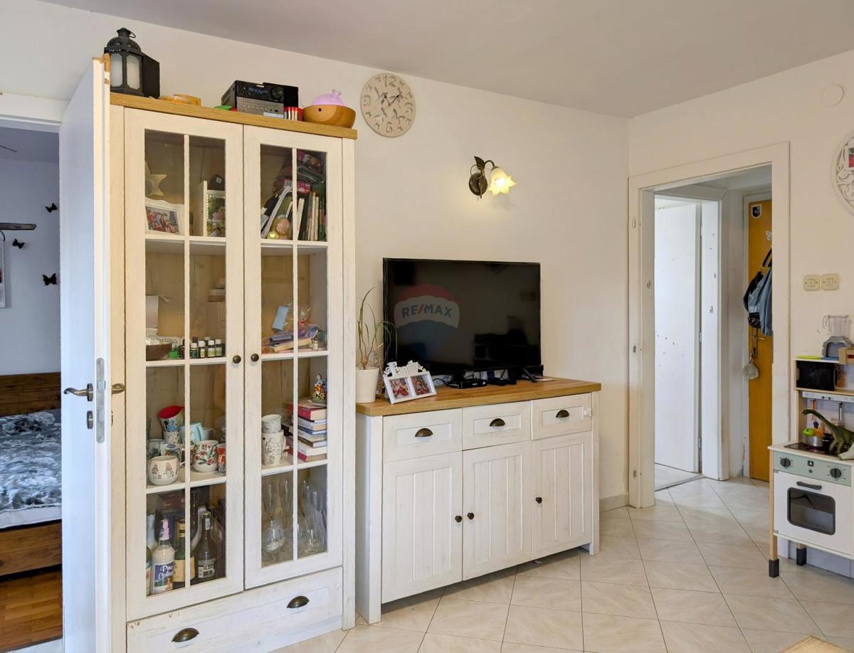 Rovigno, Borik - mezza casa in posizione perfetta a 300 m dalla spiaggia