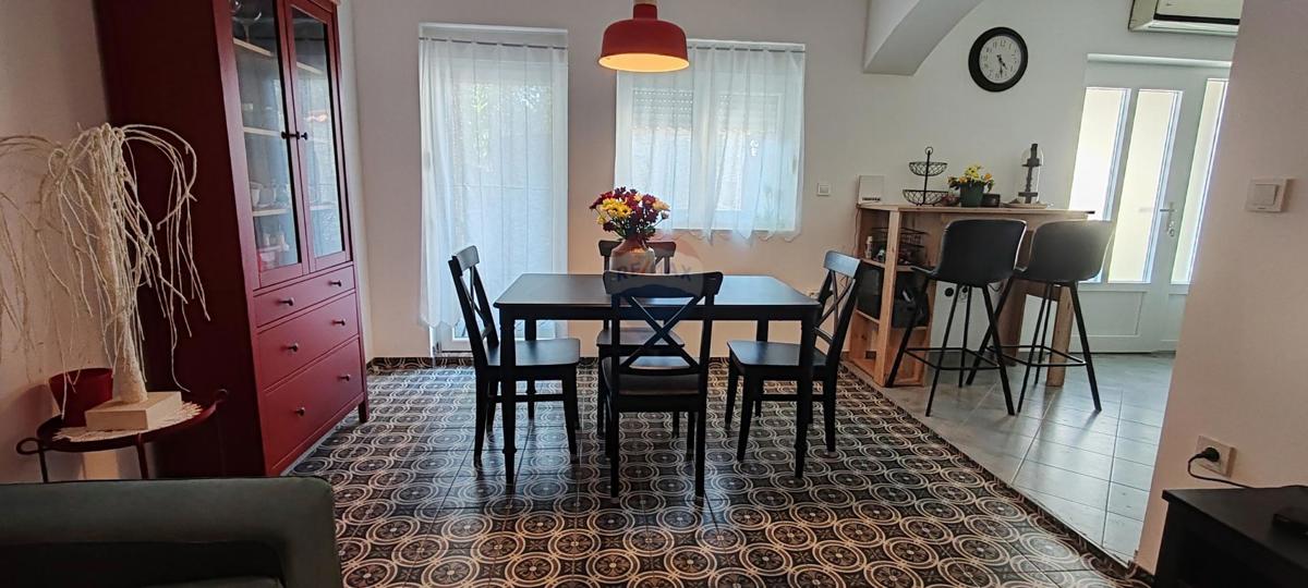Appartamento Supetarska Draga, Rab, 84m2