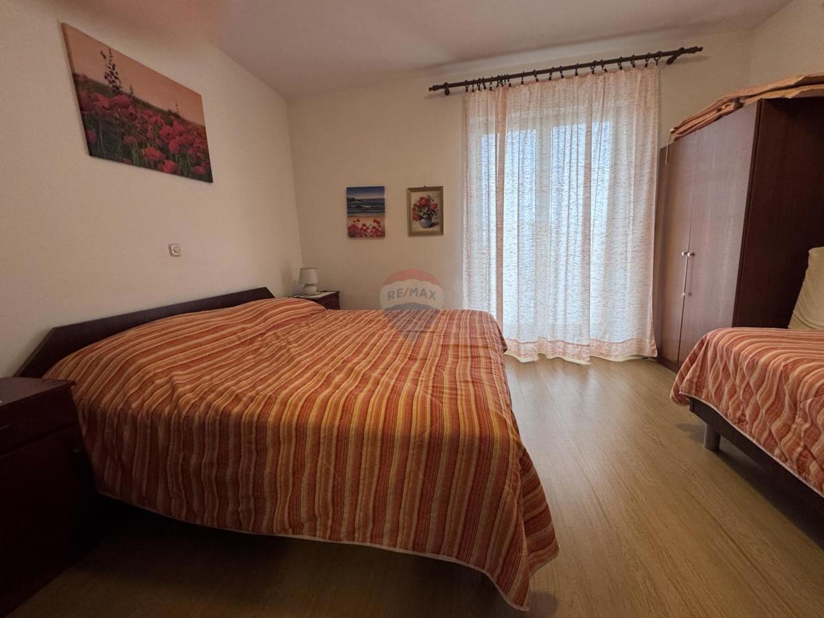 Casa Malinska, Malinska-Dubašnica, 332m2